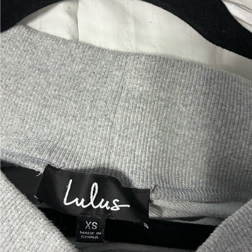 Lulu's Light Gray Ribbed Sweater - image 3